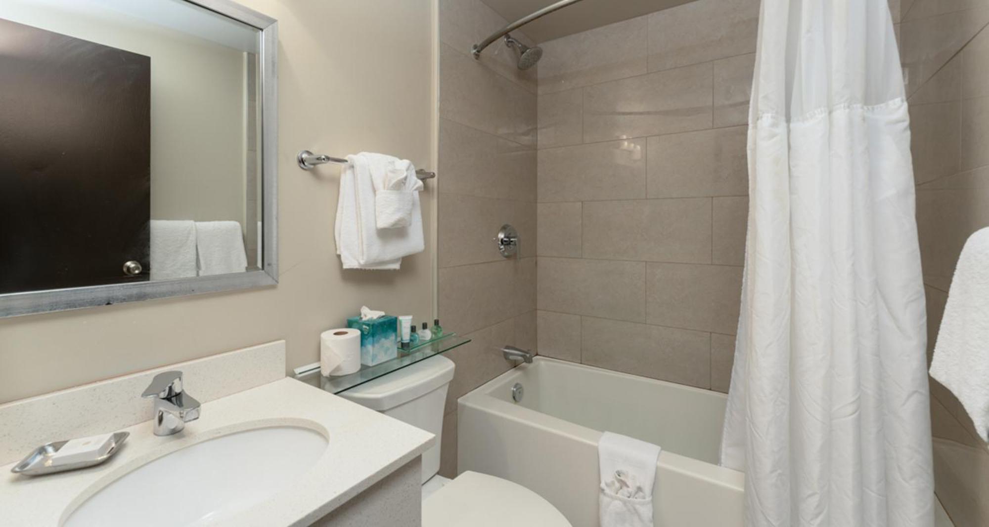 Prestige Oceanview Hotel ปรินซ์รูเพิร์ต ภายนอก รูปภาพ